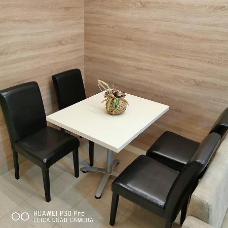 Apartman Uzor ソコバニャ エクステリア 写真
